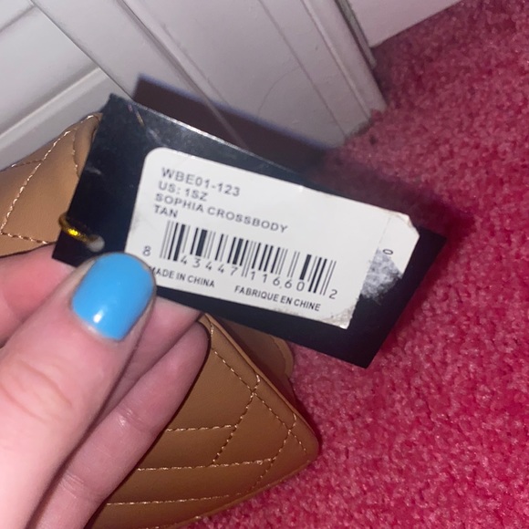 Bebe Tan Sophia Crossbody in Tan. Faux leather! Literally never used! - Picture 3 of 5